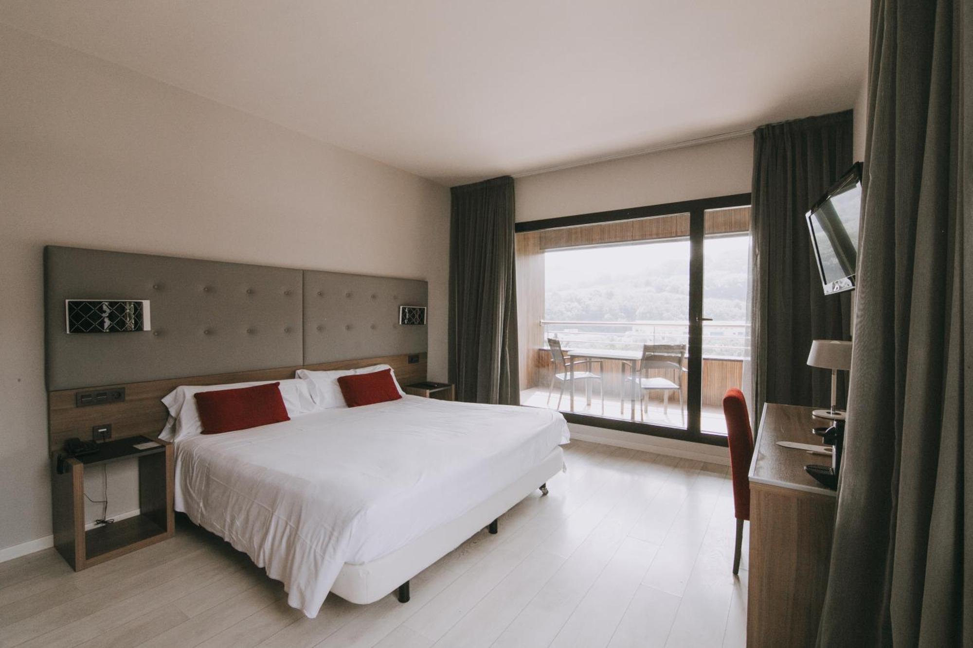 Hotel K10 Urnieta Extérieur photo
