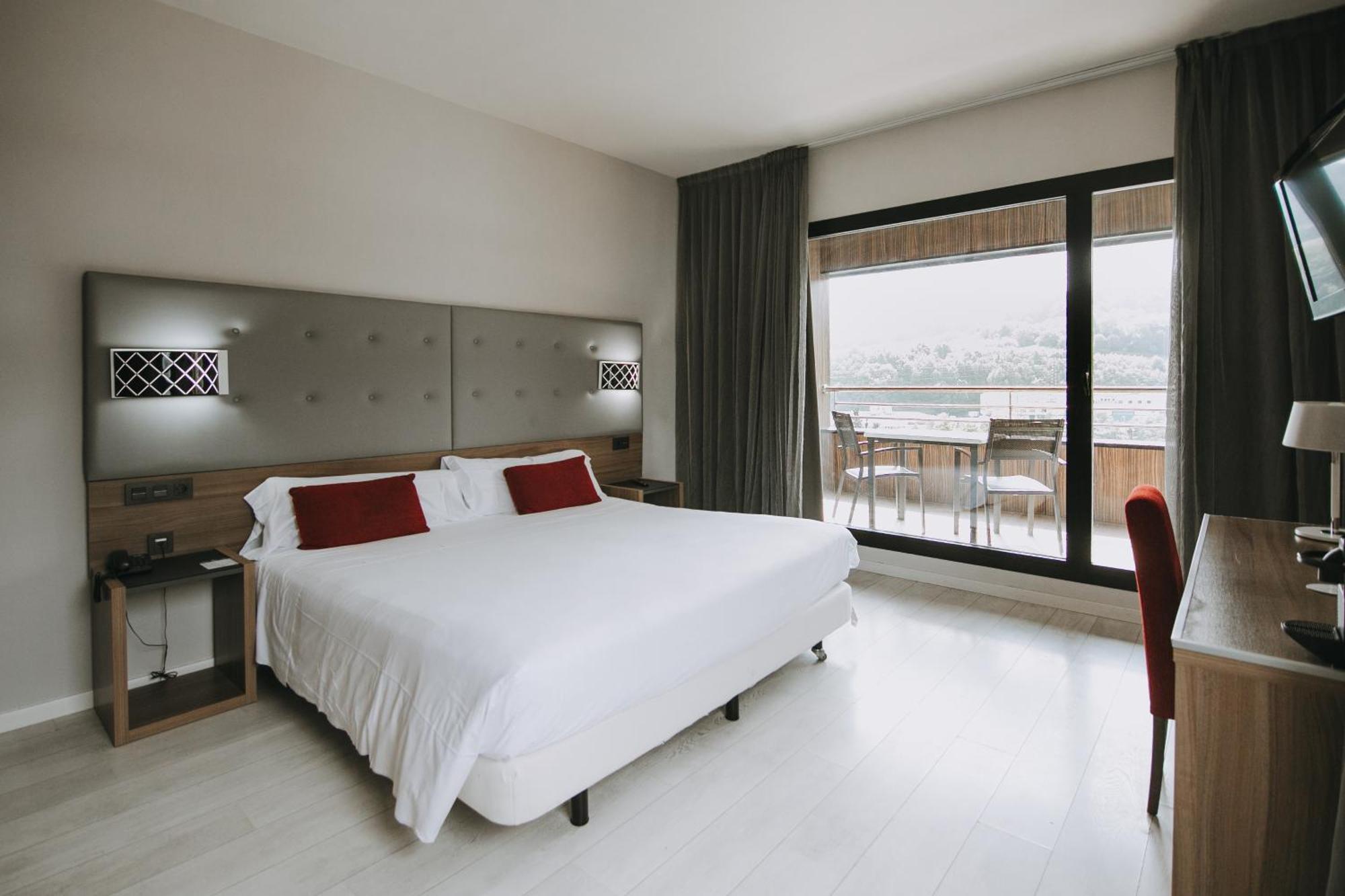 Hotel K10 Urnieta Extérieur photo